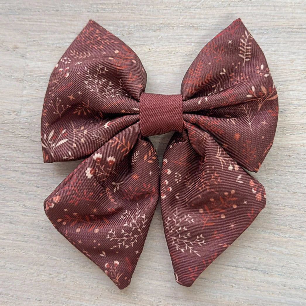 Chiswick Chestnut bow