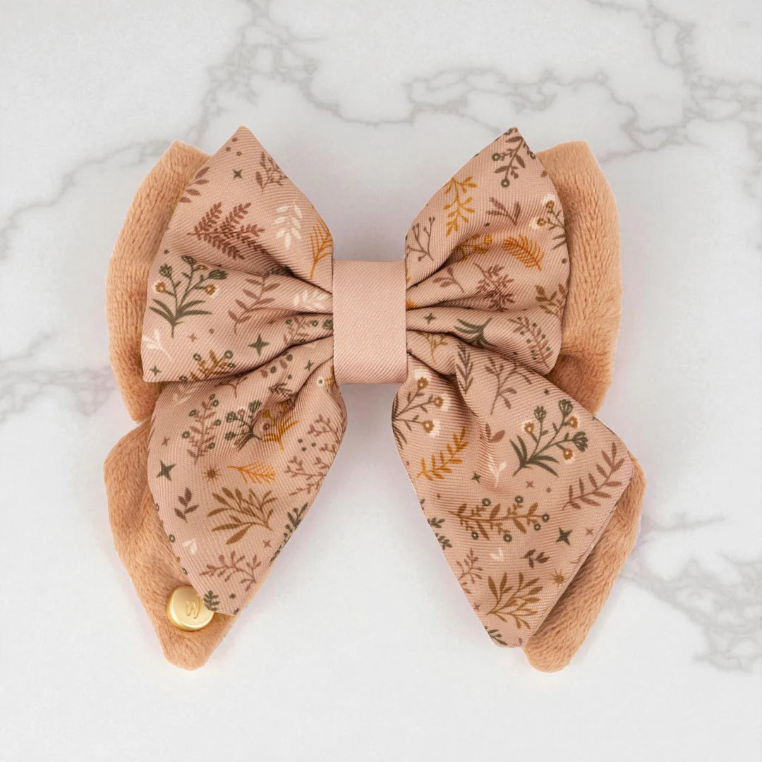 Chiswick Nutmeg butterfly bow