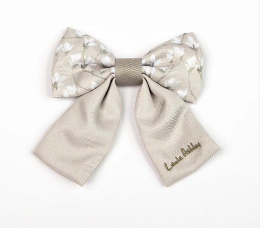 Laura ashley Magnolia grove Sailor bow
