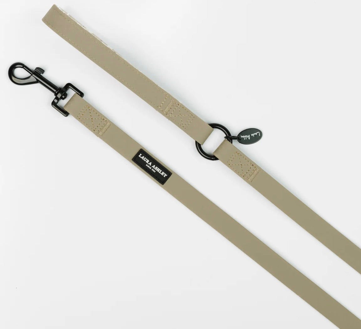 Laura Ashley Magnolia Grove Waterproof lead