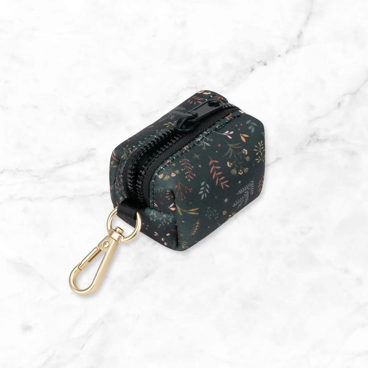 Ravenwood poop bag holder