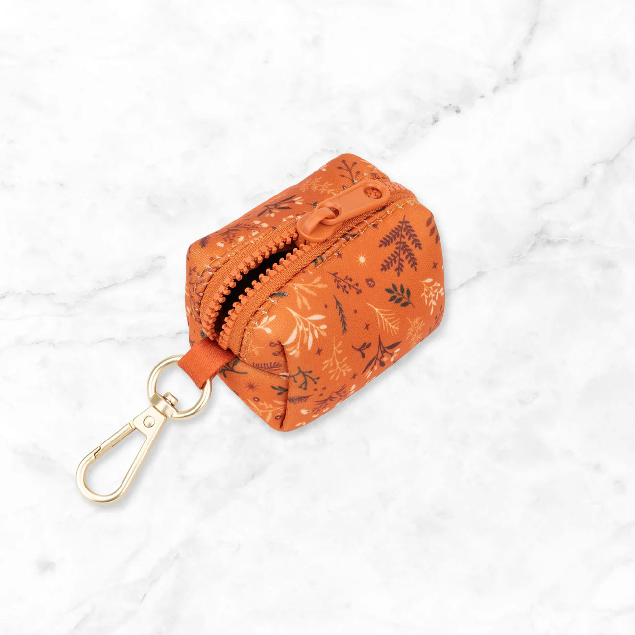 Chiswick Ginger poop bag holder
